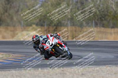 media/Mar-21-2025-CVMA Friday Practice (Fri) [[30cd4fe323]]/2-Racer 1/Session 3 (Turn 3)/